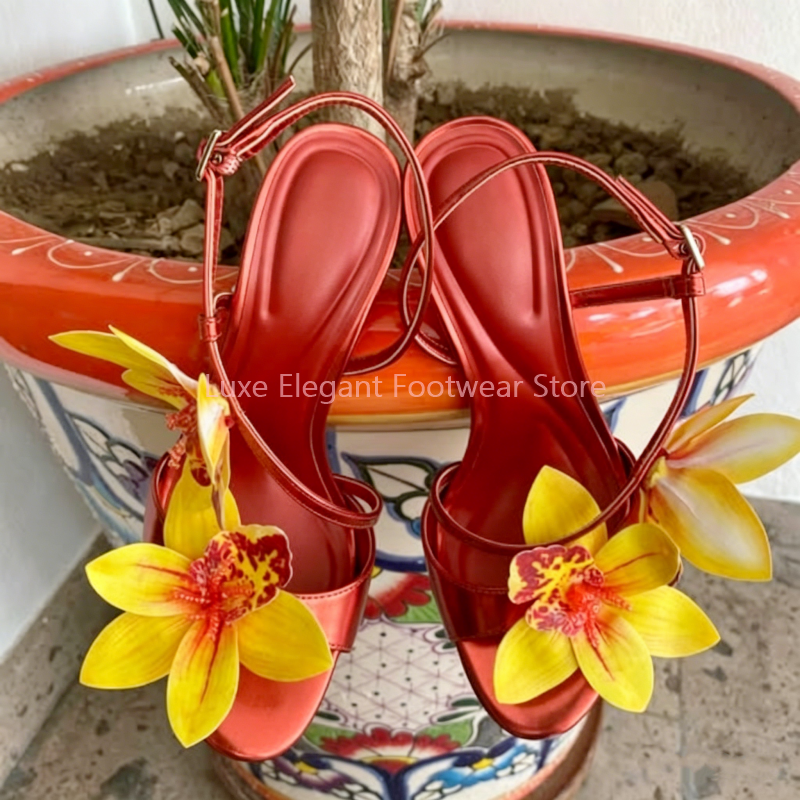 Red Flower Decor Back Strap Ho - Sandal Strappy Heeled のレビューと価格