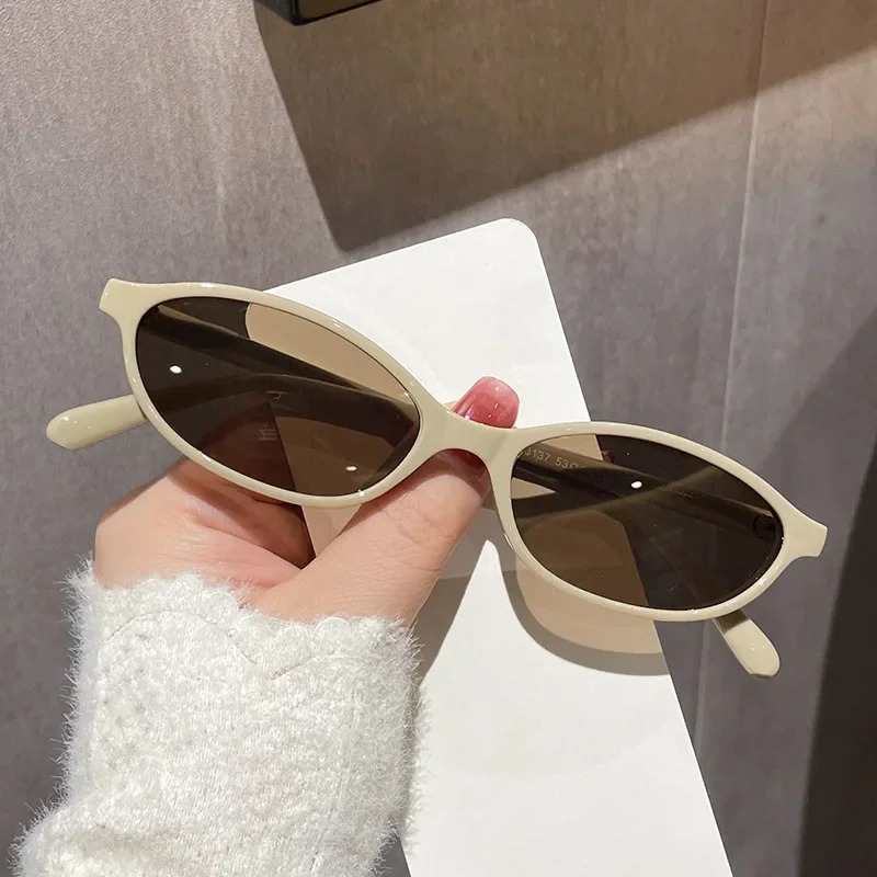 New Retro Sexy Cat Eye Sunglas - Sunglasses Cat Eye のレビューと価格