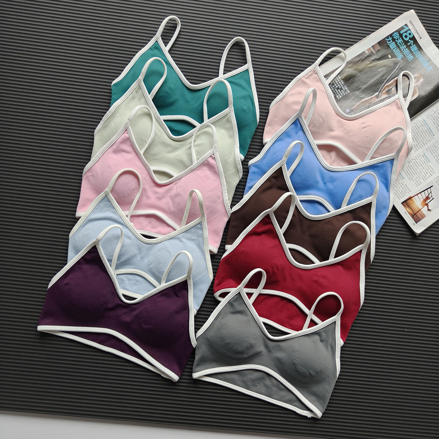 Contrast Color Women's Seamles - Crop Top Crochet のレビューと価格
