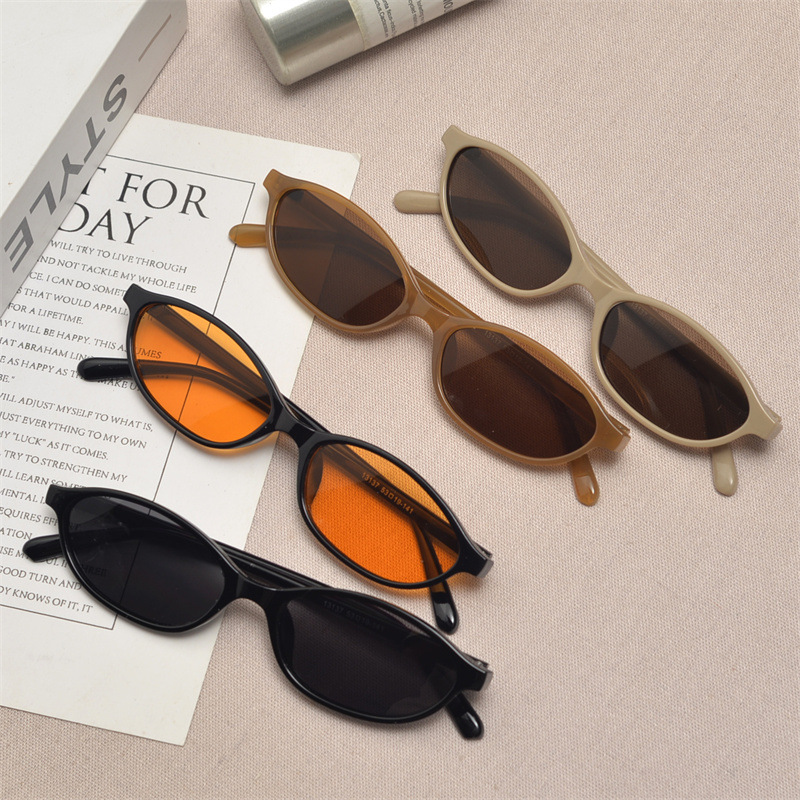 New Retro Oval Cat Eye Sunglas - Sunglasses Cat Eye のレビューと価格
