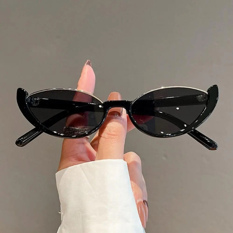 Vintage Small Cat Eye Sunglass - Sunglasses Cat Eye のレビューと価格