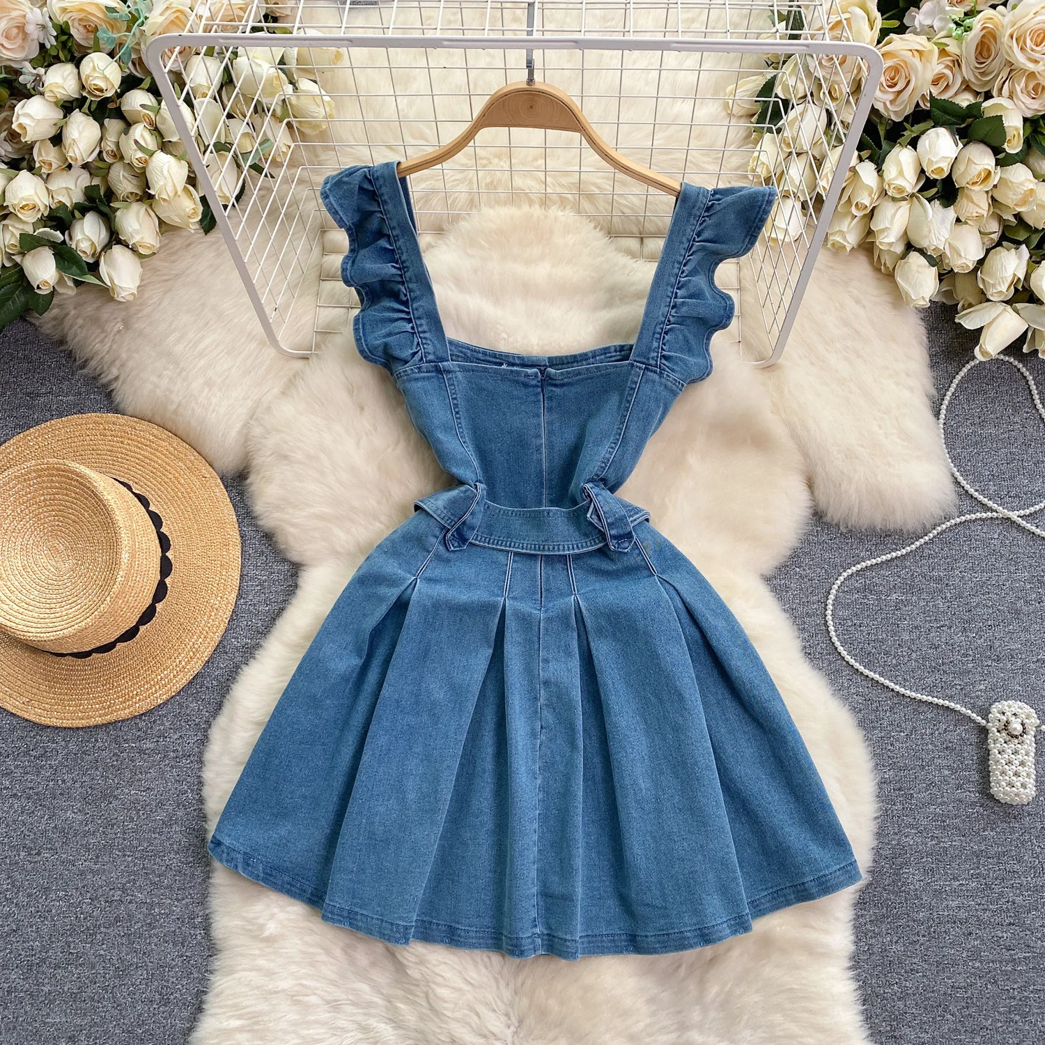 Korean Version of The College  - Maxi Dress Halter のレビューと価格