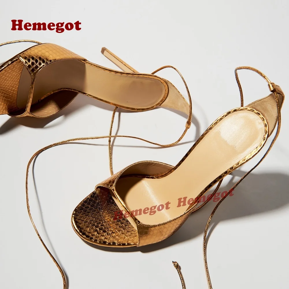 Gold Cross Strappy Sandals One - Sandal Strappy Heeled のレビューと価格