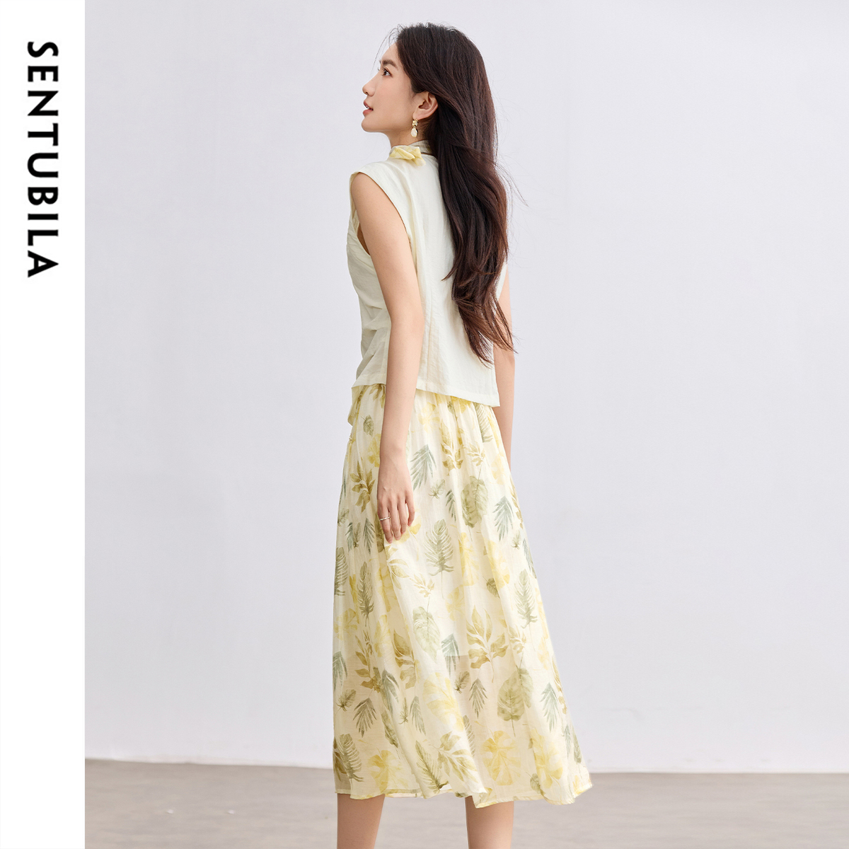 SENTUBILA Elegant Skirt Holida - Midi Skirt Floral のレビューと価格