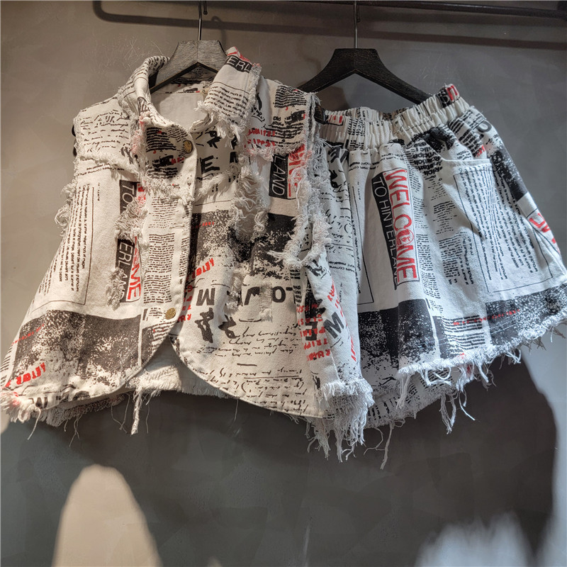 Chic Women Newspapers Letters  - Shorts Denim Frayed のレビューと価格